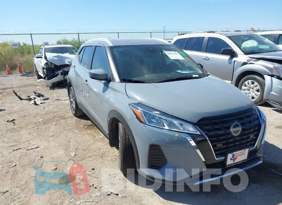 3N1CP5CV5RL555249 Photo# 1