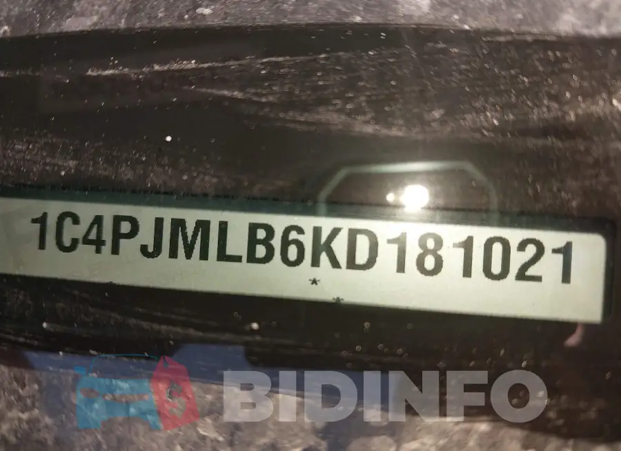 1C4PJMLB6KD181021 Photo# 9