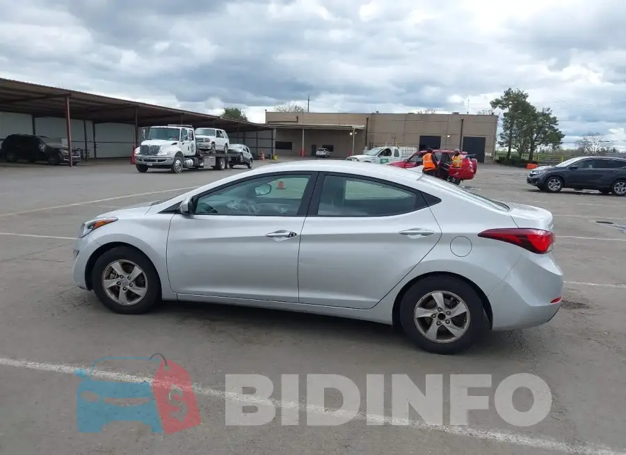 5NPDH4AE0FH561712 Photo# 14