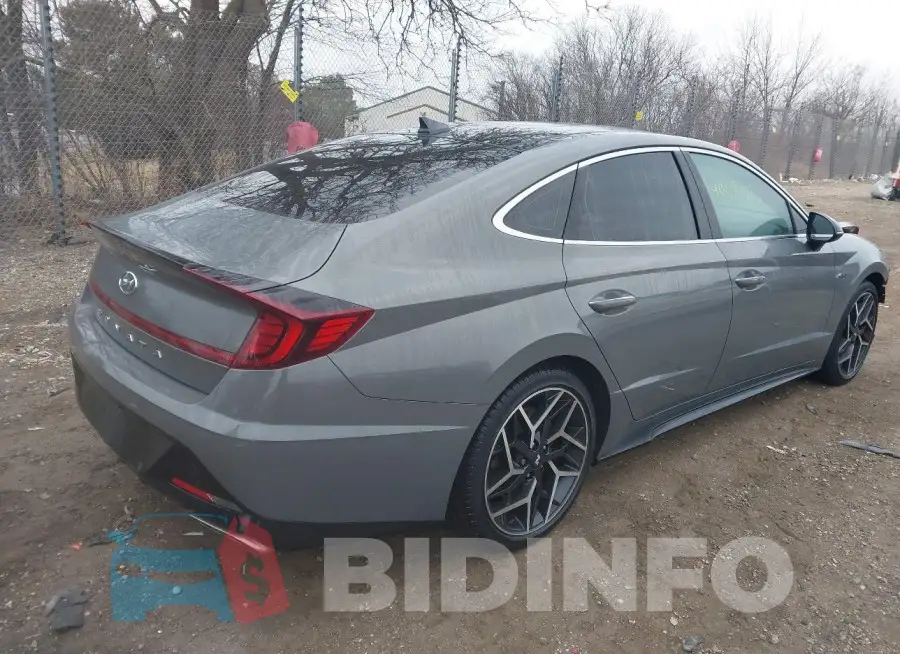 KMHL14JC3PA256708 Photo# 4
