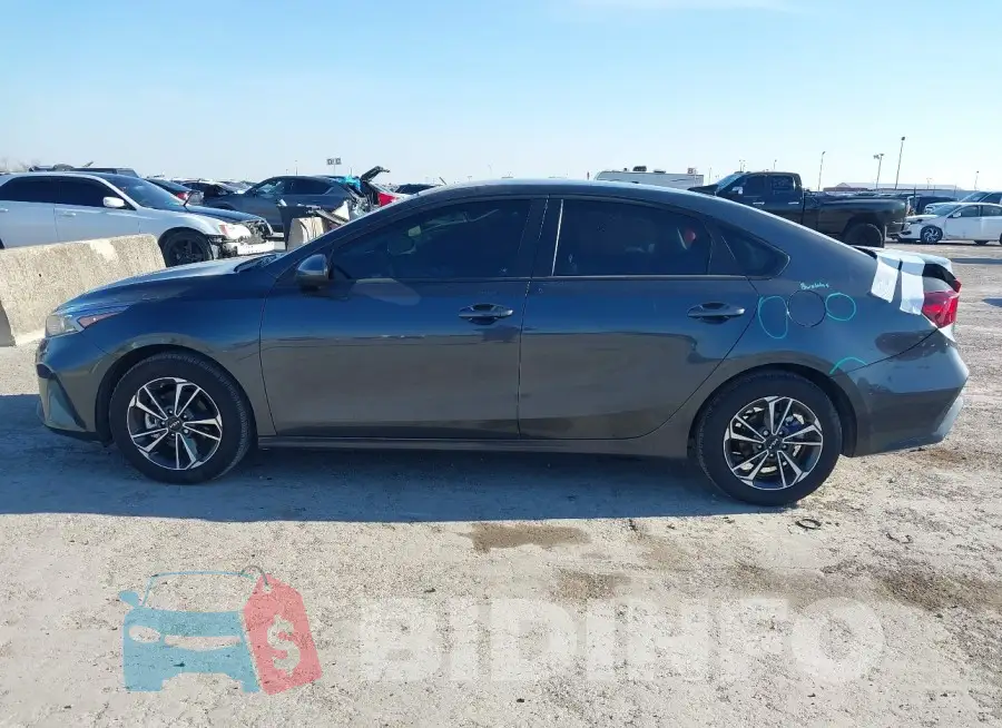3KPF24AD5RE817708 Photo# 14