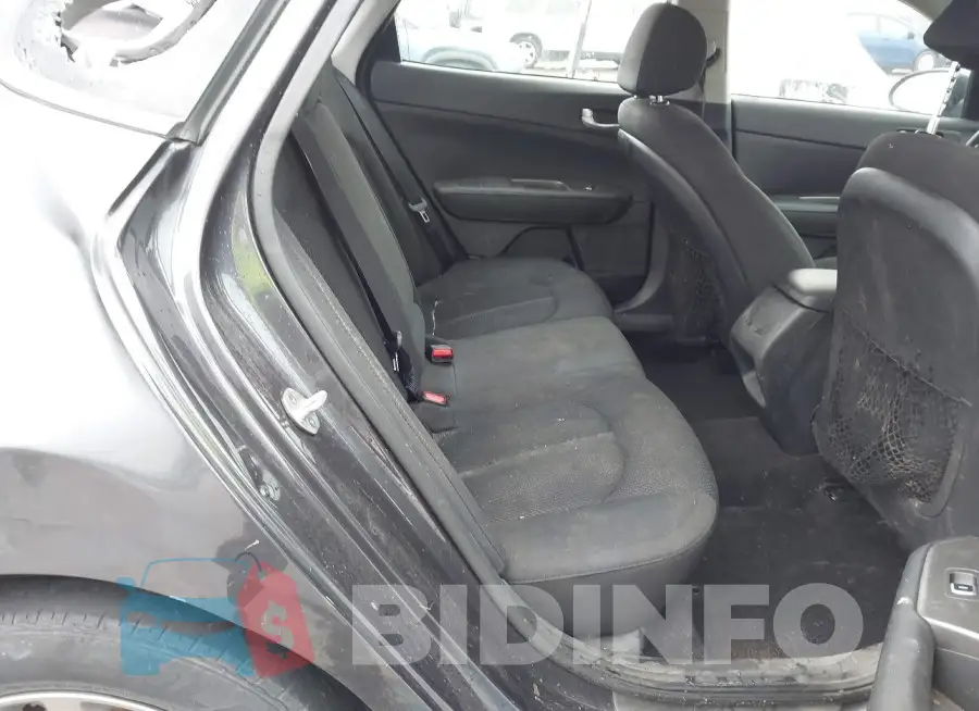 5XXGT4L31KG329911 Photo# 8