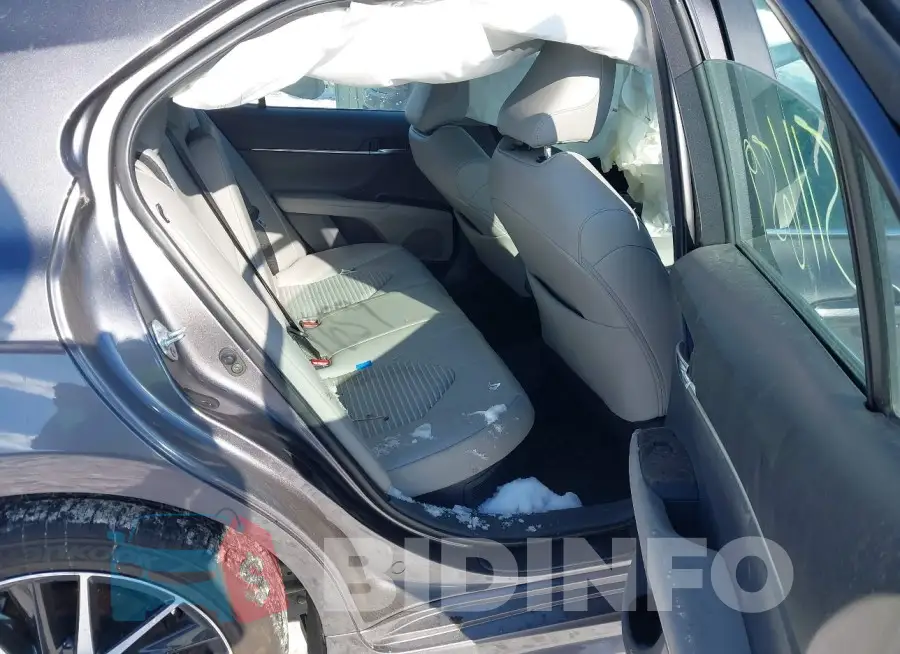 4T1G31AK1PU604375 Photo# 8