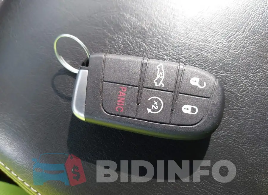 2C3CDXGJ3LH181298 Photo# 11