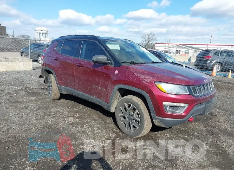 3C4NJDDB2LT239384 Photo# 1