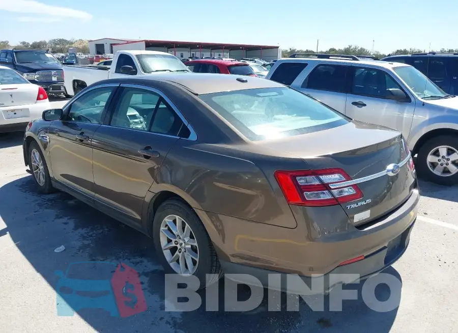 1FAHP2D92FG118270 Photo# 3