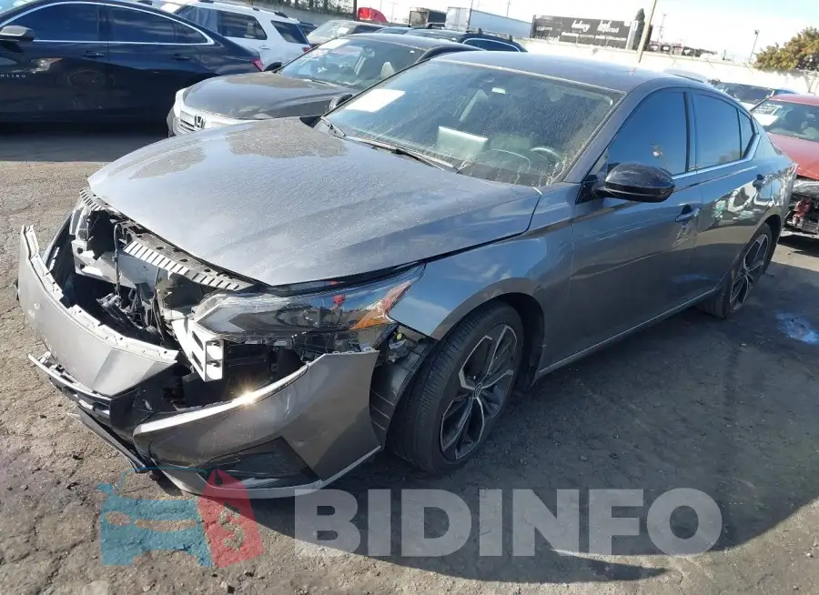 1N4BL4CV9PN426027 Photo# 2