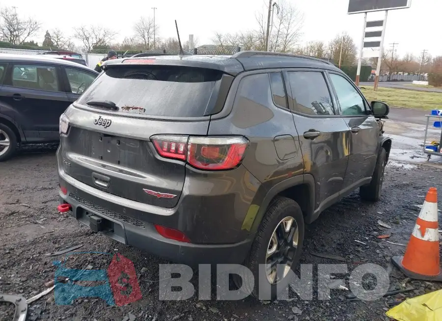 3C4NJDDB9HT657173 Photo# 4