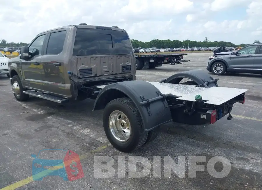 1FD8W3GT0PEC55193 Photo# 3
