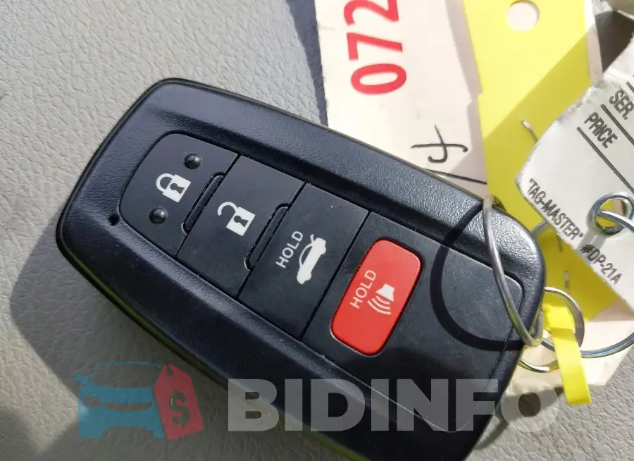 4T1C31AK0PU603264 Photo# 11