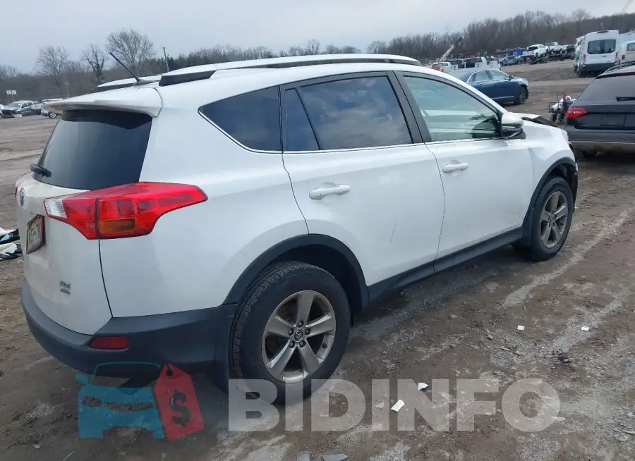 JTMRFREVXFD124065 Photo# 4