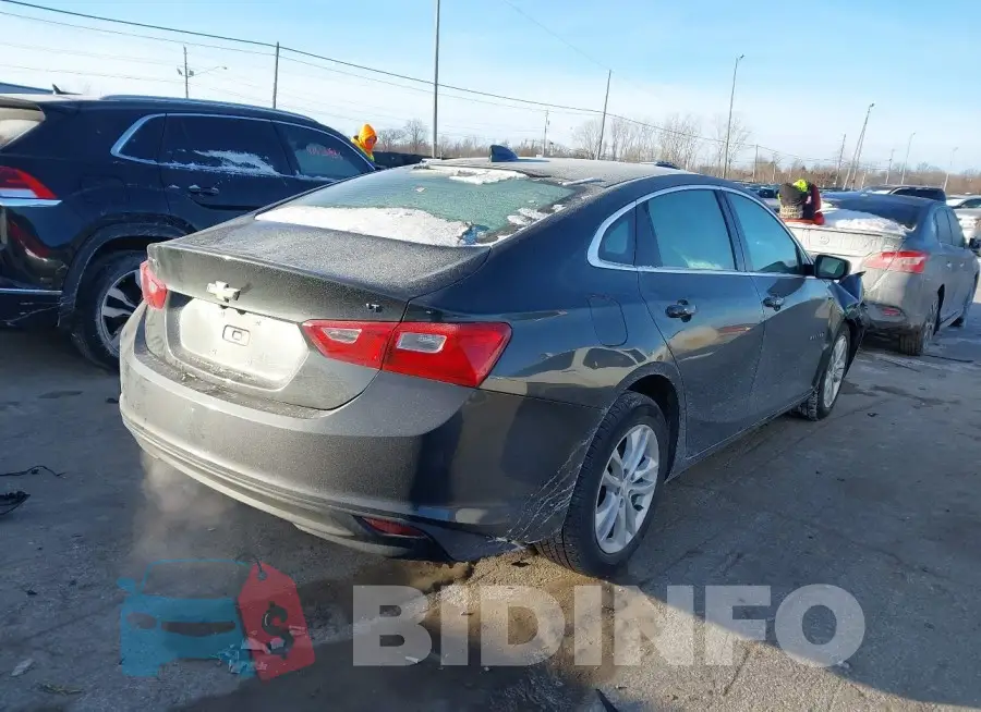 1G1ZD5ST6JF139640 Photo# 4