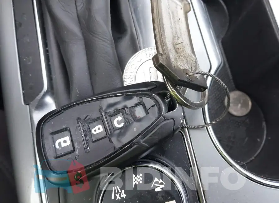 3GNKBHRS2MS571758 Photo# 11