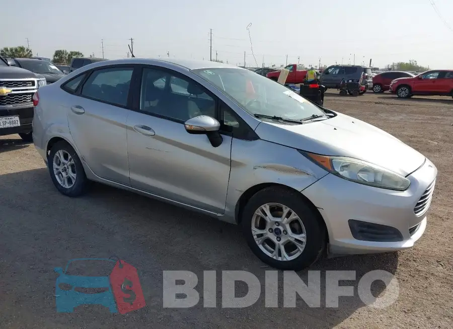 3FADP4BJ3GM136744 Photo# 1