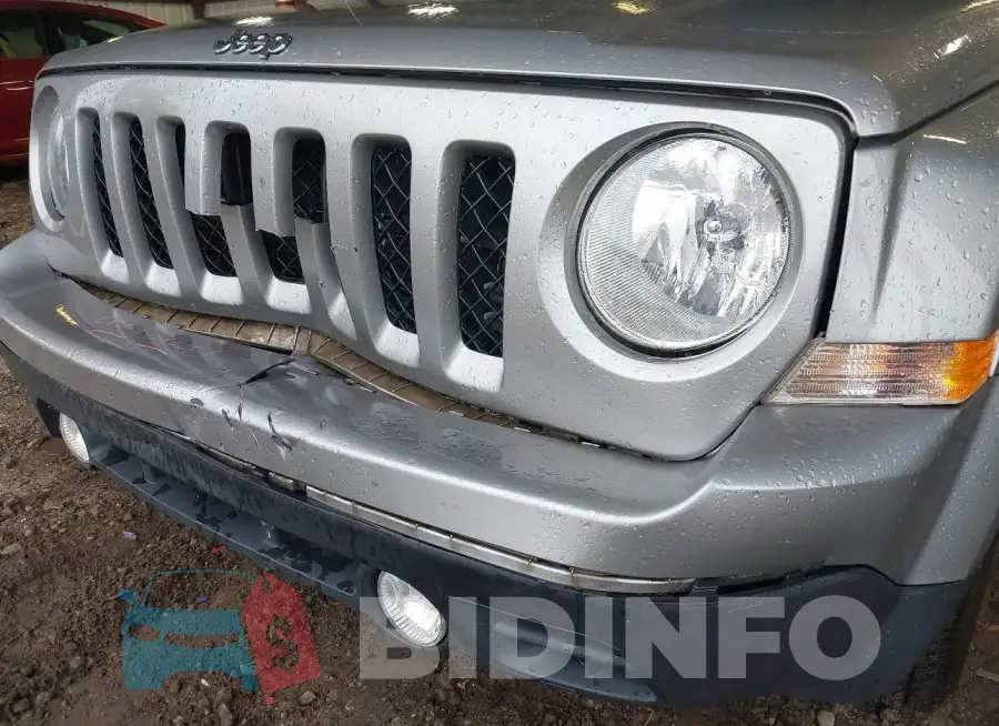 1C4NJPBBXFD361585 Photo# 6