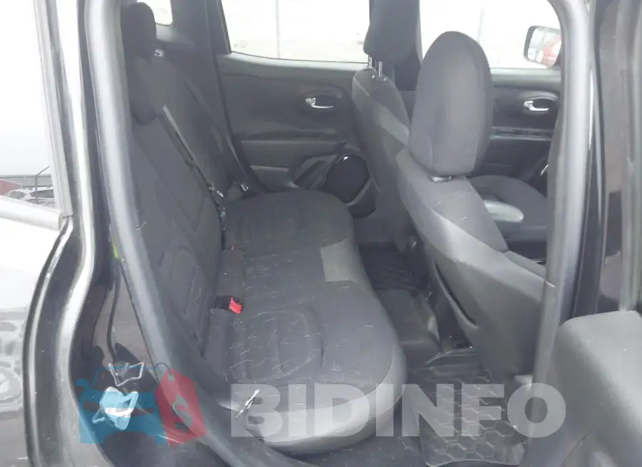 ZACCJBBTXGPD03420 Photo# 8