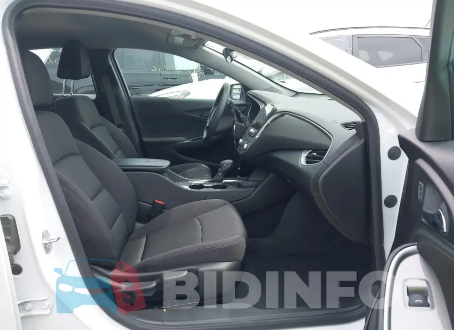 1G1ZD5ST3RF180688 Photo# 5
