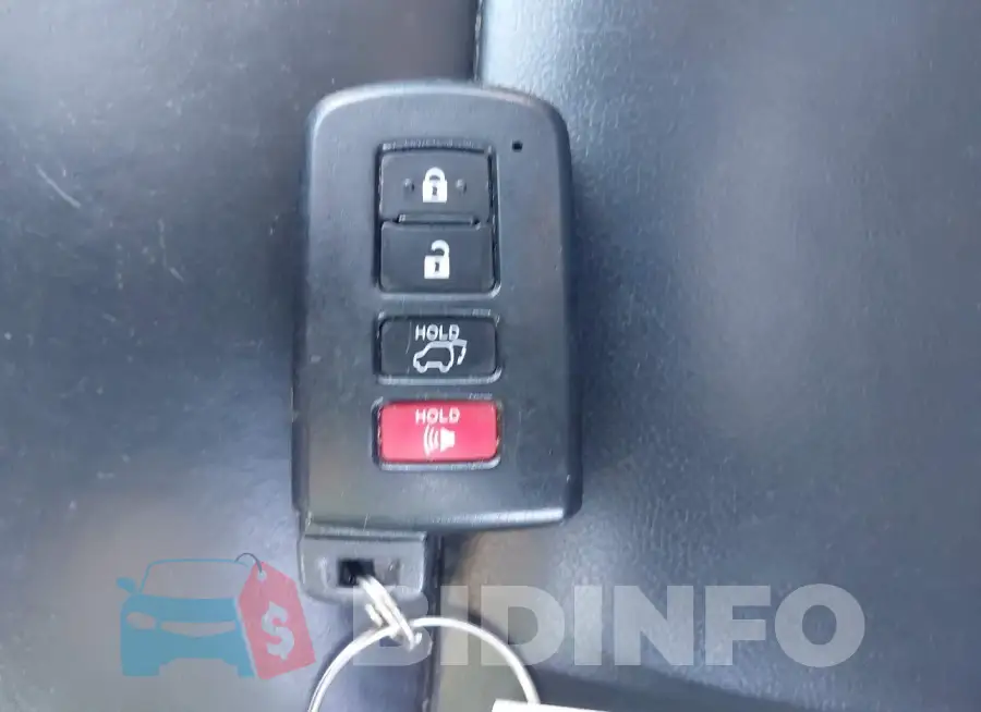 5TDJKRFH9GS327021 Photo# 11
