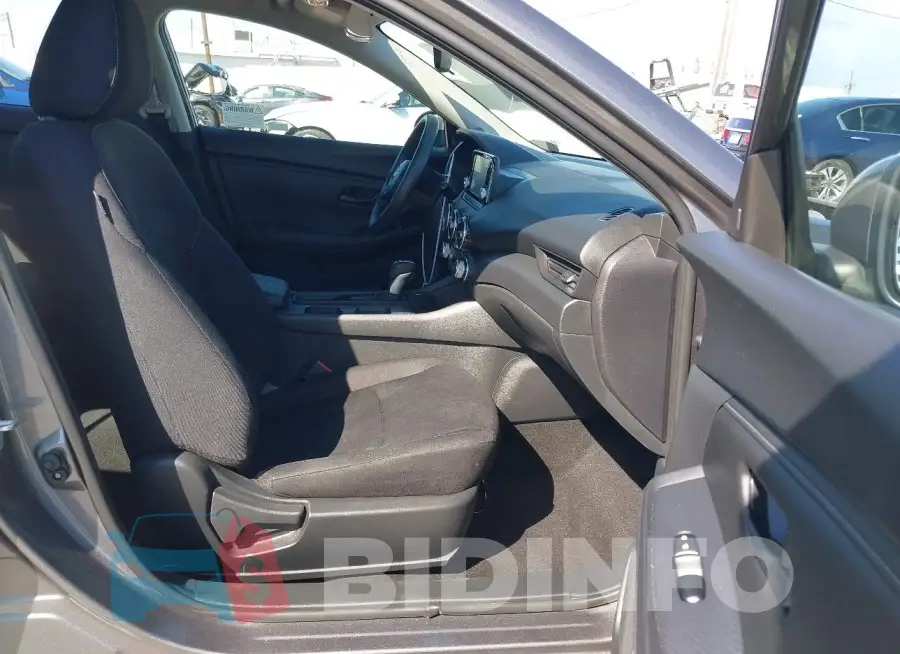 3N1AB8BV2RY278670 Photo# 5