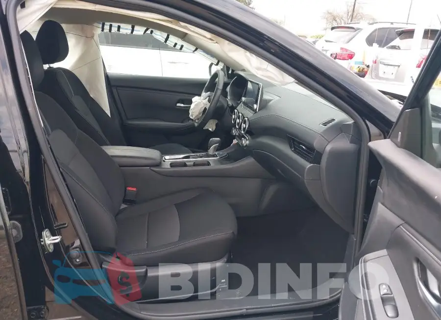 3N1AB8CV3RY380512 Photo# 5