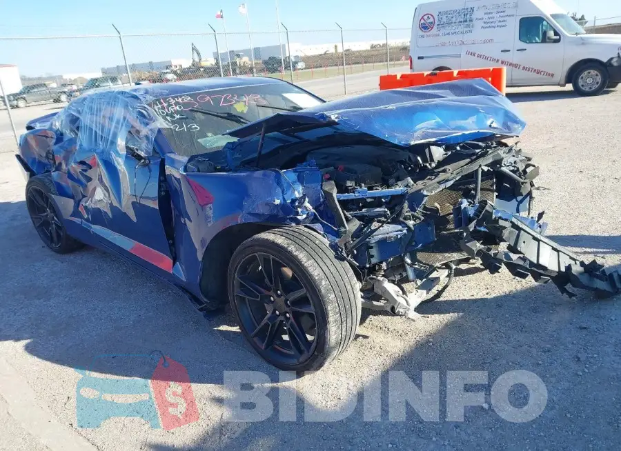 1G1FB1RS8M0101820 Photo# 1