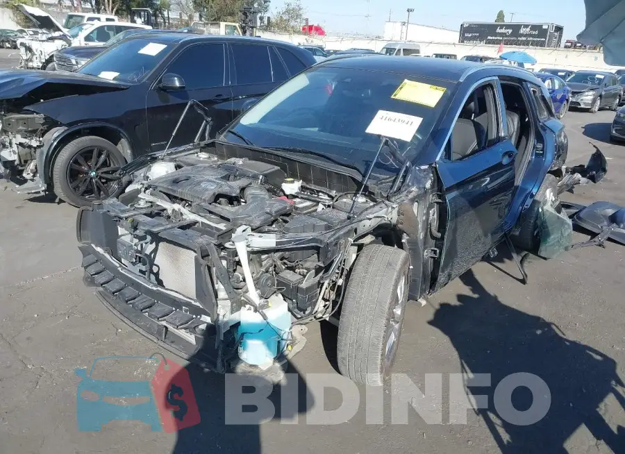 3PCAJ5M13LF107535 Photo# 2