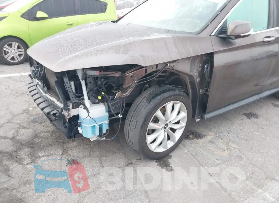 3PCAJ5M16KF106927 Photo# 18