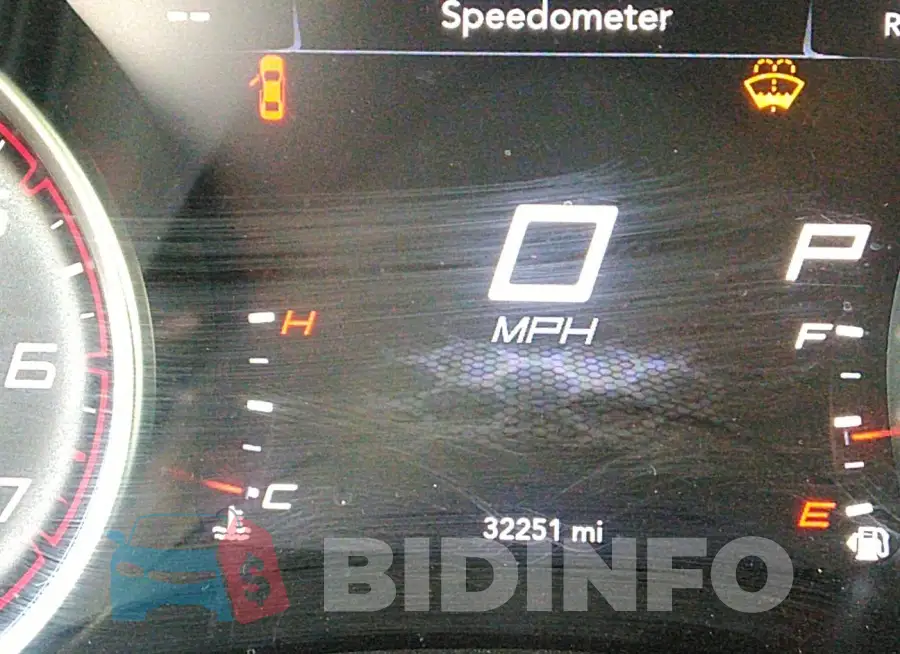 2C3CDXMG8PH705060 Photo# 15