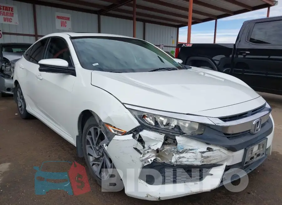 19XFC2F72HE035885 Photo# 6