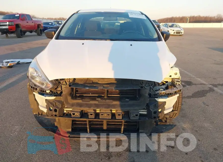 1FADP3E28GL202222 Photo# 6