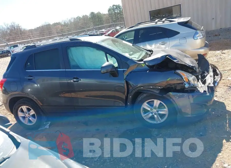 3GNCJLSB3GL185966 Photo# 13