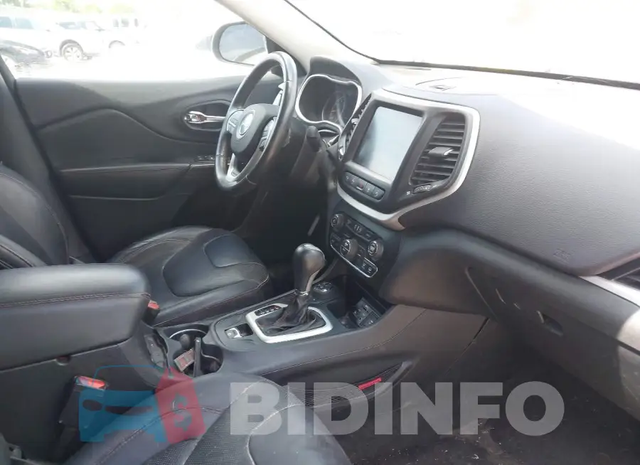 1C4PJMBS8FW653568 Photo# 5