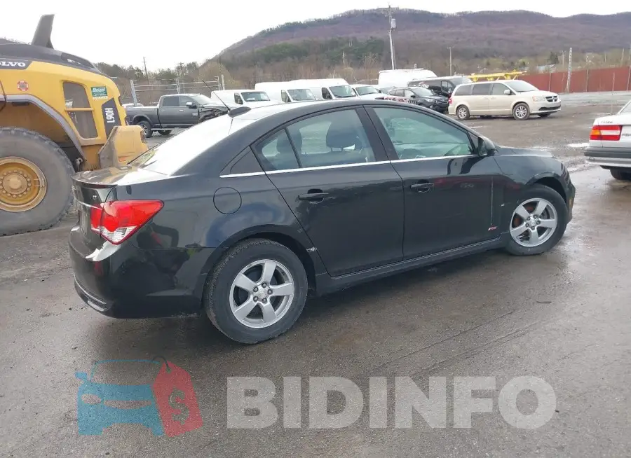 1G1PE5SBXG7153328 Photo# 4