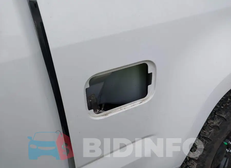 1GCHTBEA7L1179482 Photo# 6