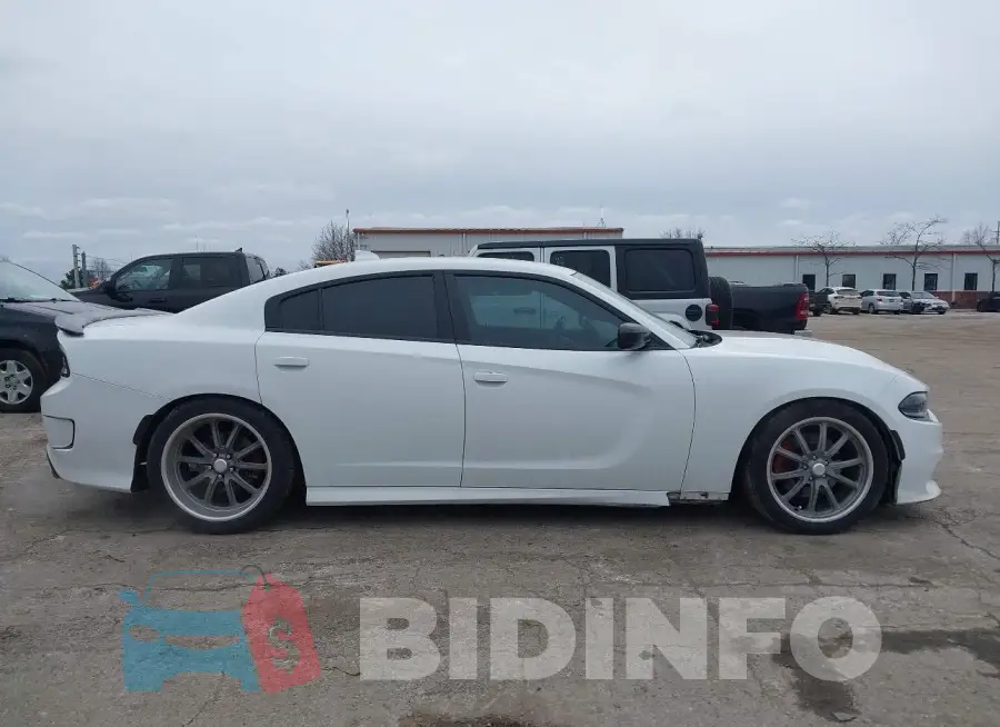 2C3CDXCT3KH666949 Photo# 13