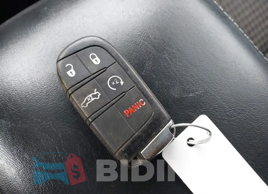 2C3CDXCT3KH666949 Photo# 11