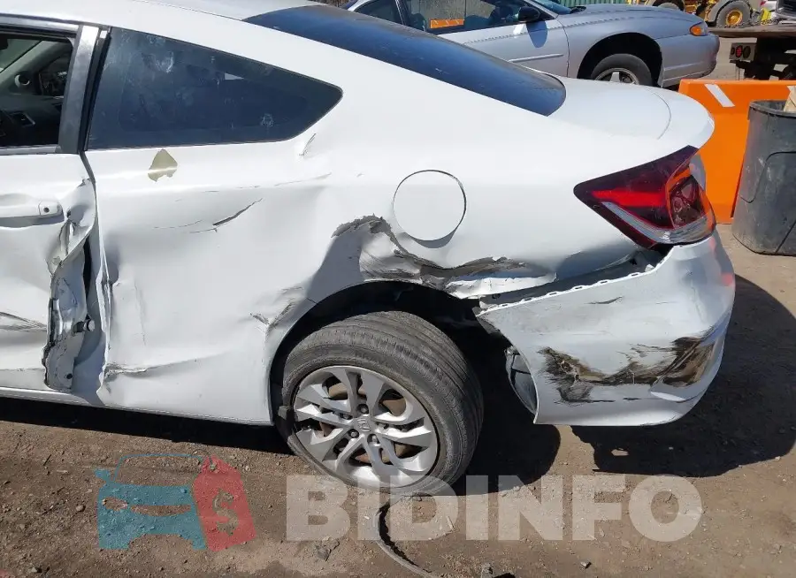 2HGFG3B50FH525372 Photo# 6