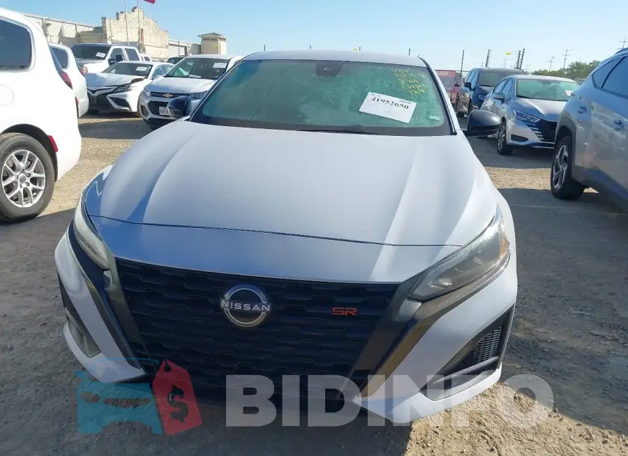 1N4BL4CV5PN339791 Photo# 6