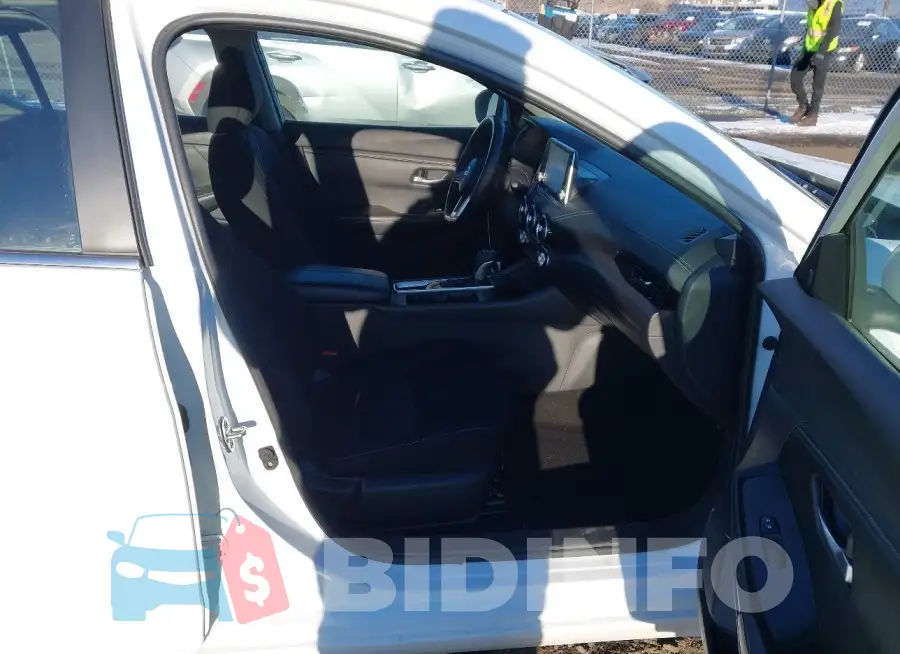 3N1AB8CV1NY270536 Photo# 5