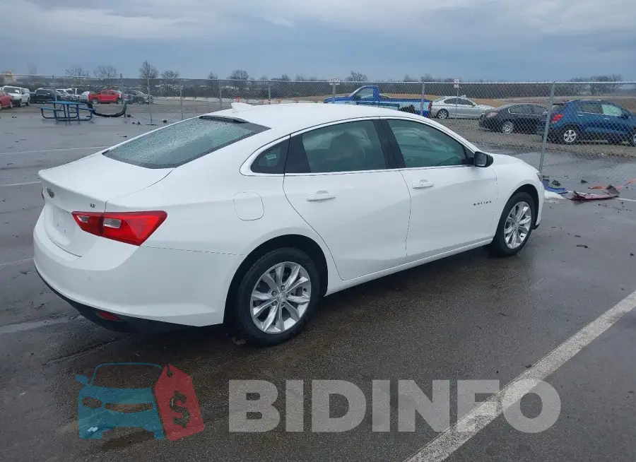 1G1ZD5ST3RF117736 Photo# 4