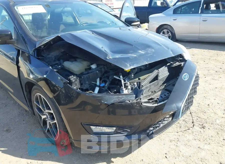 1FADP3F25GL344302 Photo# 6