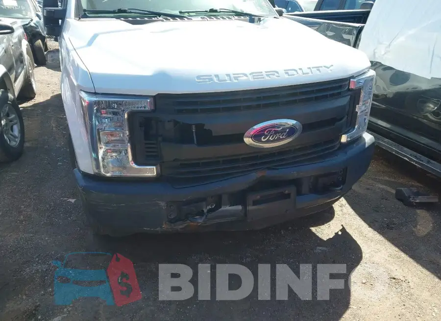 1FTBF2A60JEC83073 Photo# 6