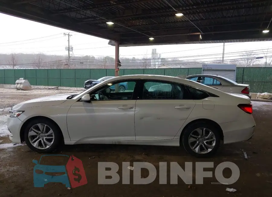1HGCV1F12KA135001 Photo# 14