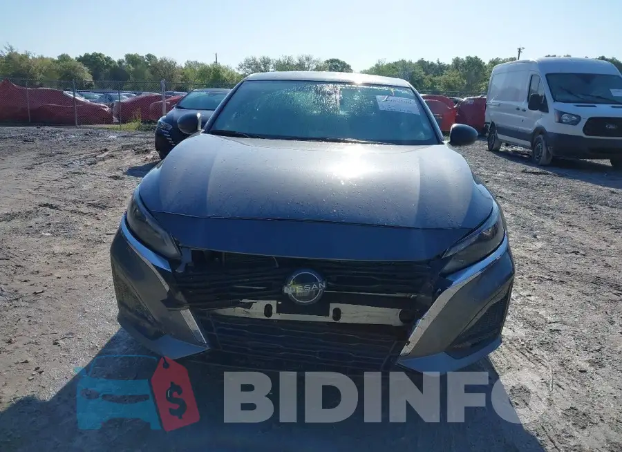 1N4BL4DV0RN319322 Photo# 12