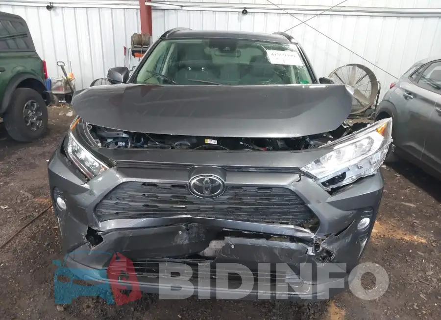 JTMP1RFV8KD515441 Photo# 12