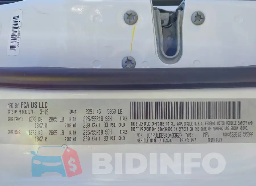 1C4PJLDB9KD433627 Photo# 9