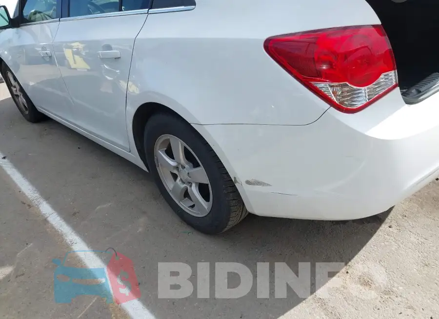 1G1PE5SB3G7178961 Photo# 6