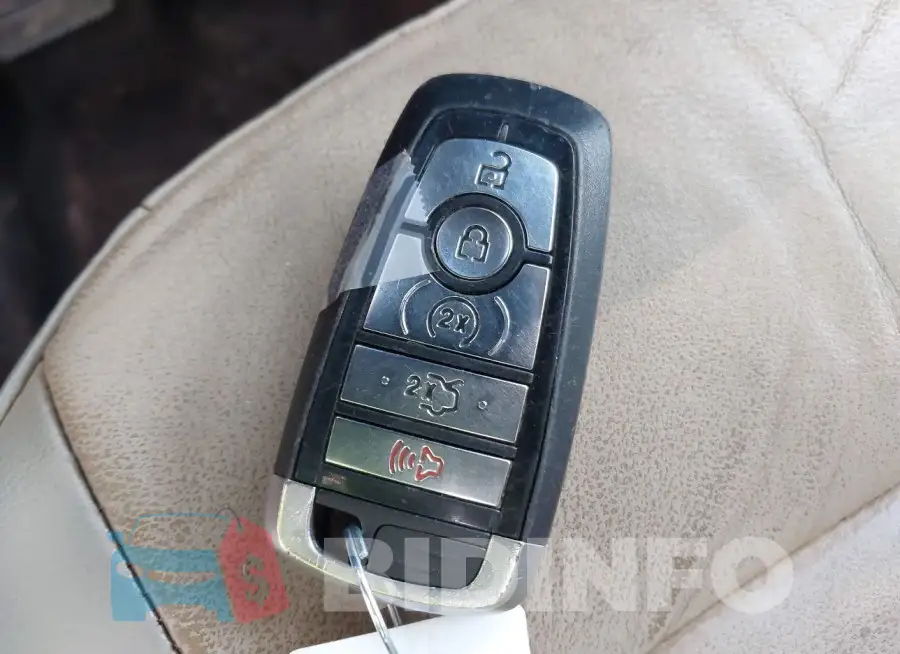 2FMPK3J84HBB58863 Photo# 11