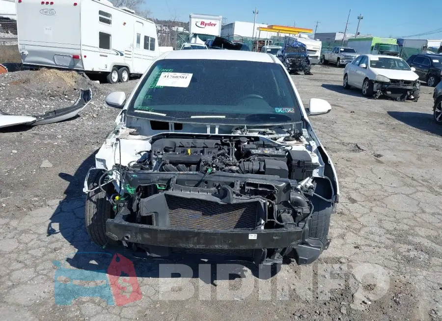 3KPC24A64ME149963 Photo# 6