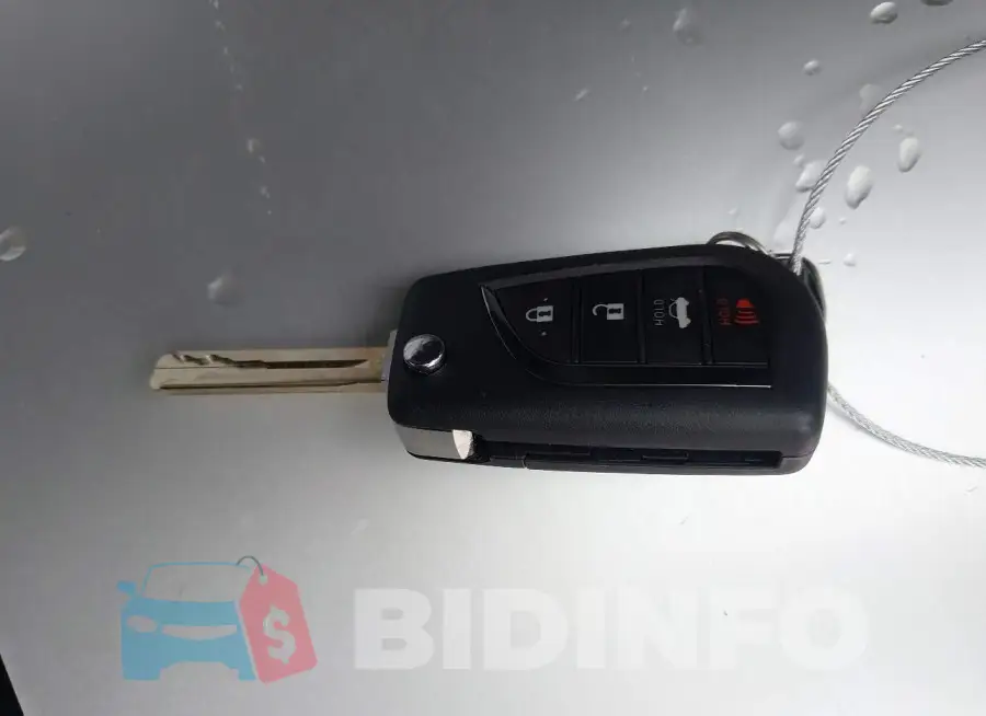 5YFB4MDE8SP244112 Photo# 11